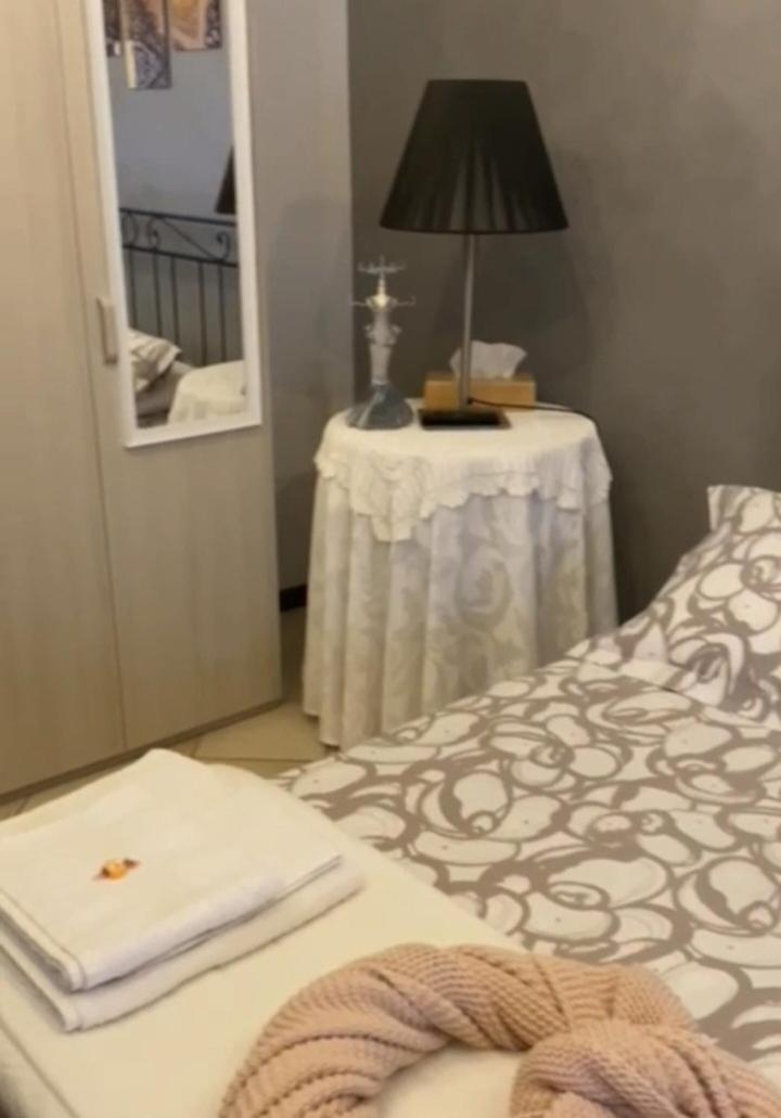 La Casa Di Ada Apartment Sondrio Bilik gambar